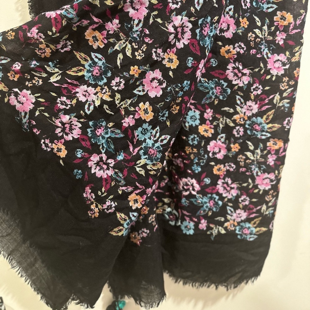Boho Floral Tassel Scarf – Large Black Pashmina Style Shawl Pink & Blue Flowers - Picture 9 of 17